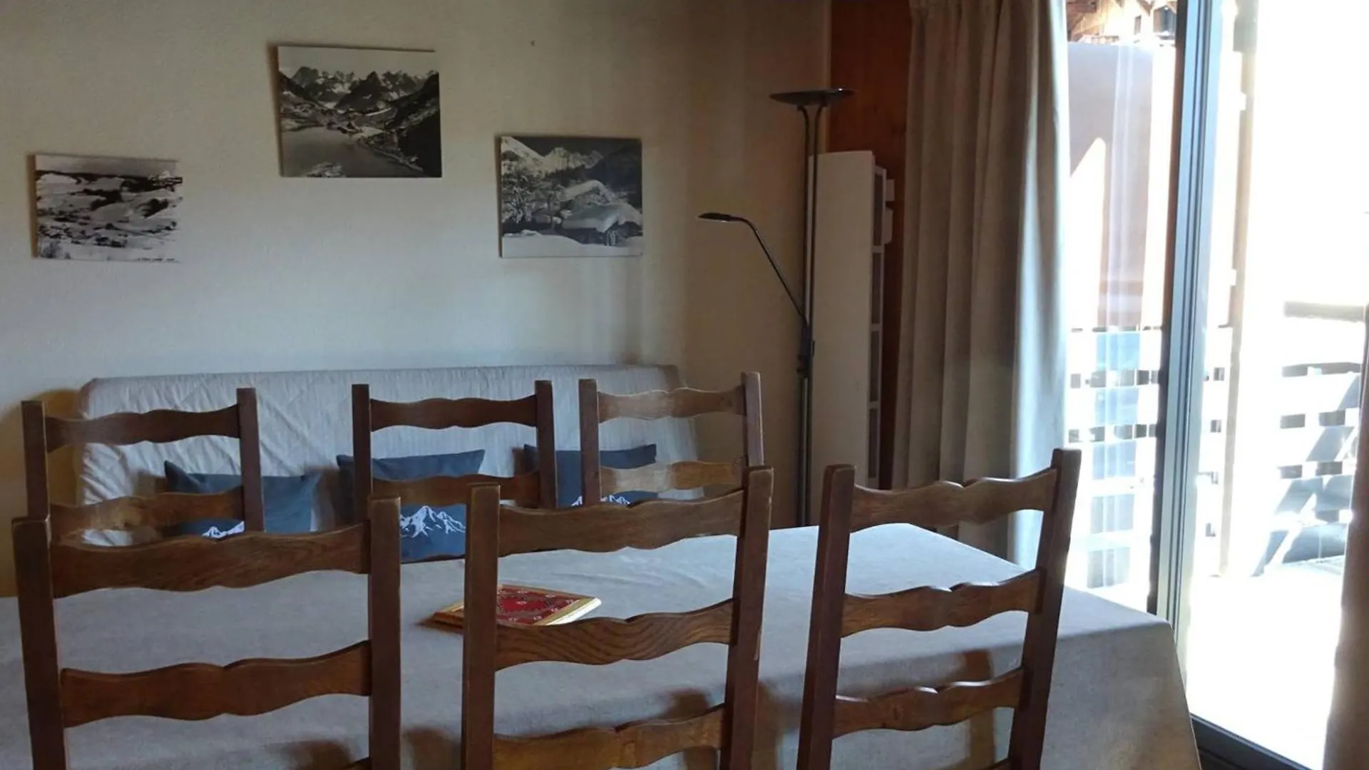 Appartement 2 Pieces 6 Pers, Skis A 50M, Garage, Centre Les Gets A 300M - Fr-1-802-10 0*,  France